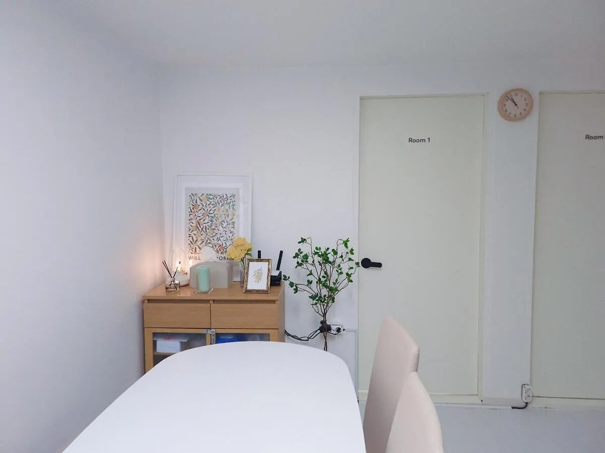 Retreat B102 Apartment Seoul