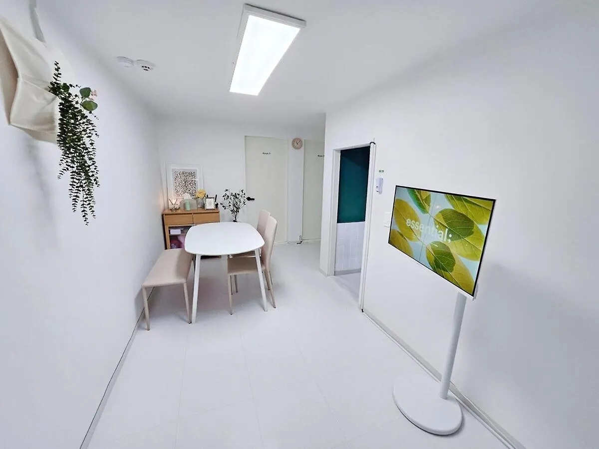 Retreat B102 Apartment Seoul