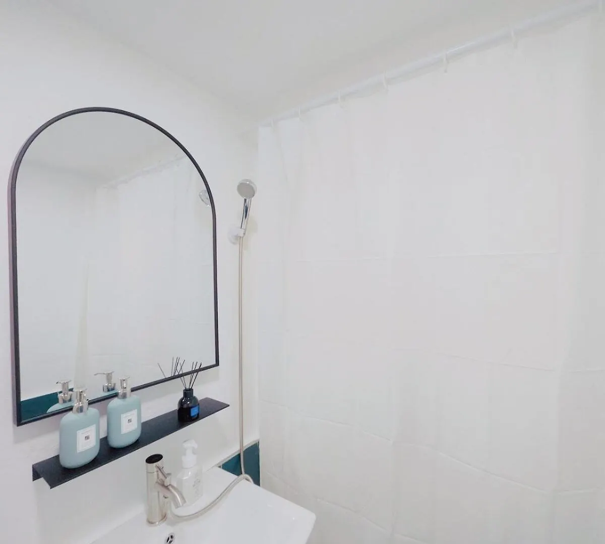 Retreat B102 Apartment Seoul